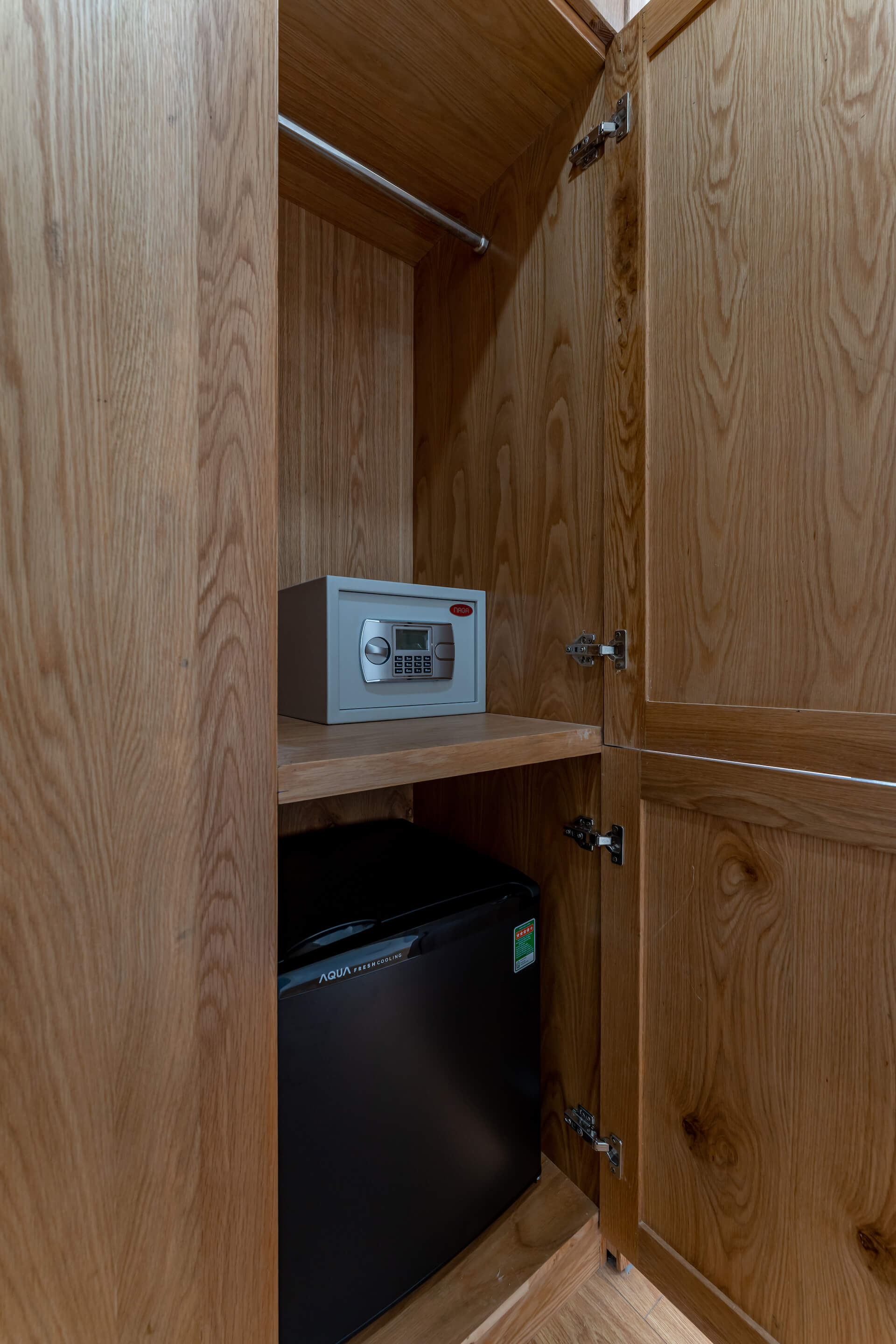 Deluxe River View - Image 15