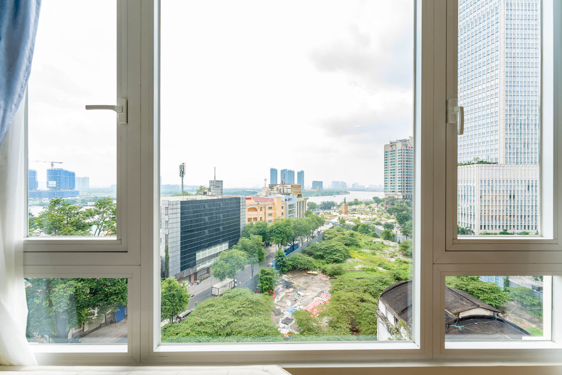 Deluxe River View - Image 10