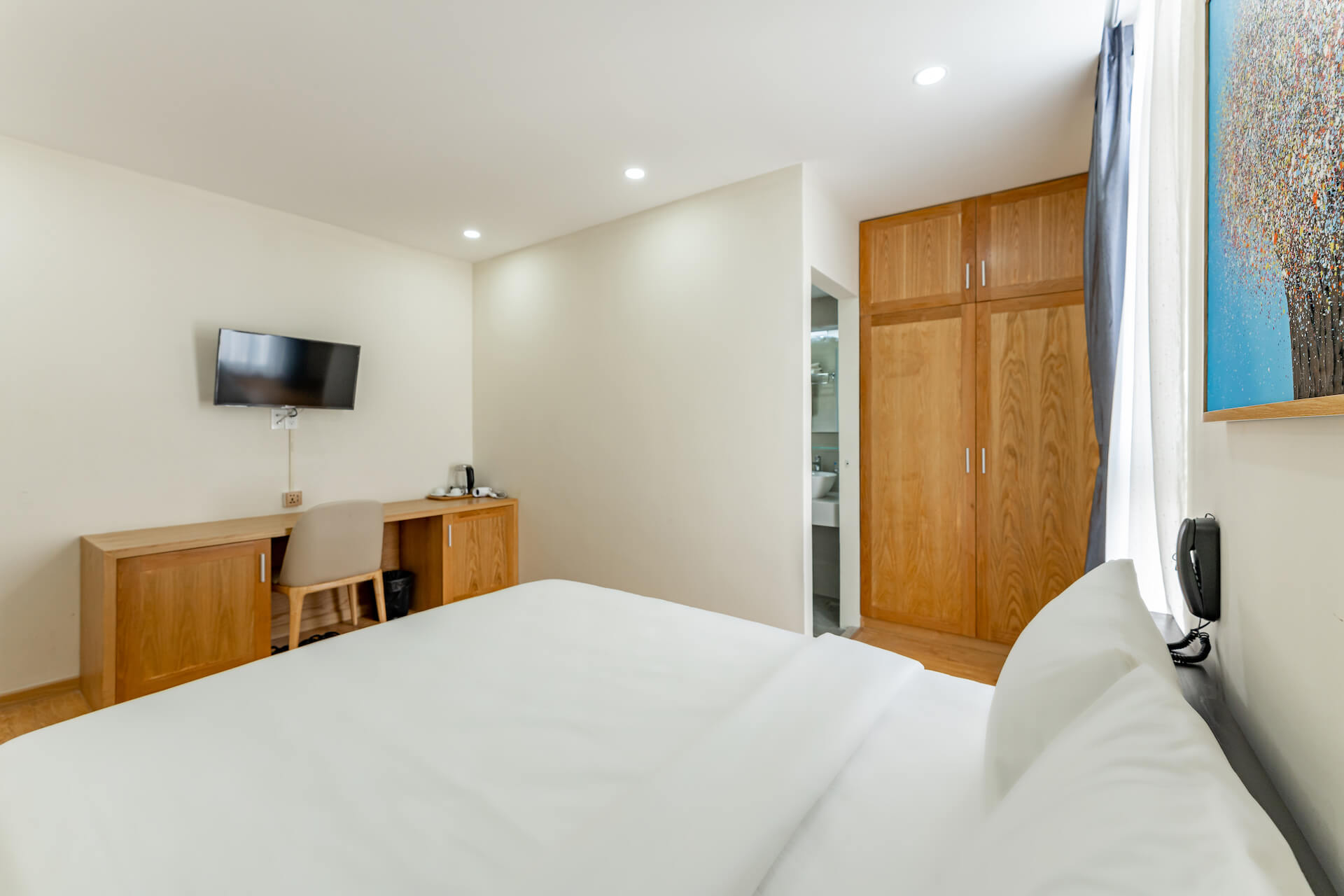 Junior Room - Image 7